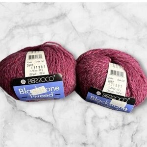 Berroco Blackstone Tweed lot of 2 ball yarn color 2642 rhubarb dye # 131901